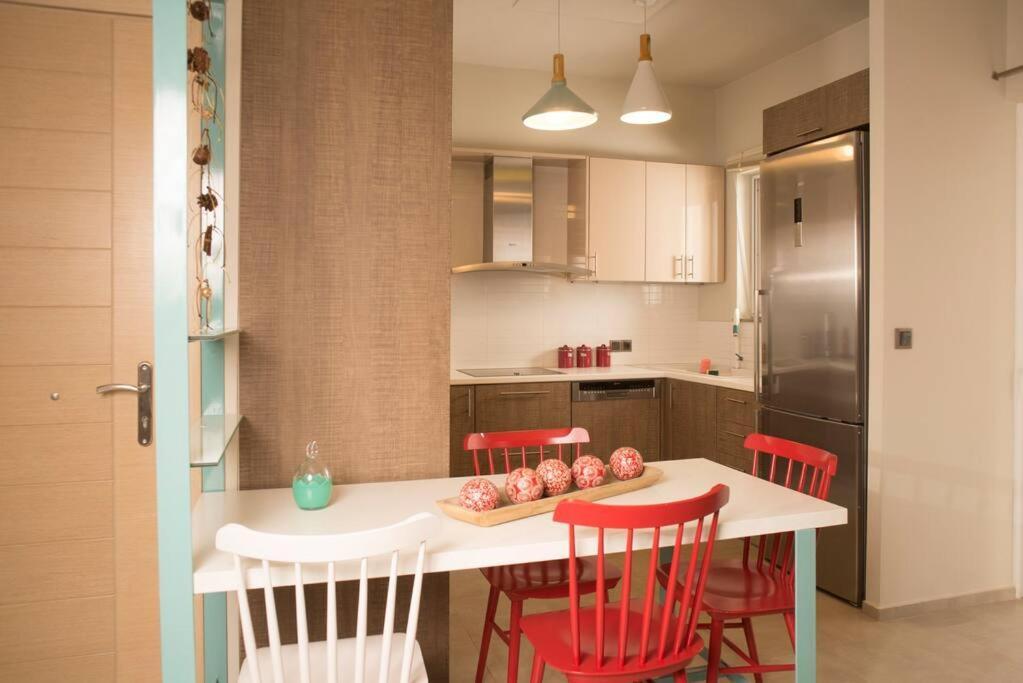 Deluxe Apartment In The Center Kalamáta Eksteriør bilde